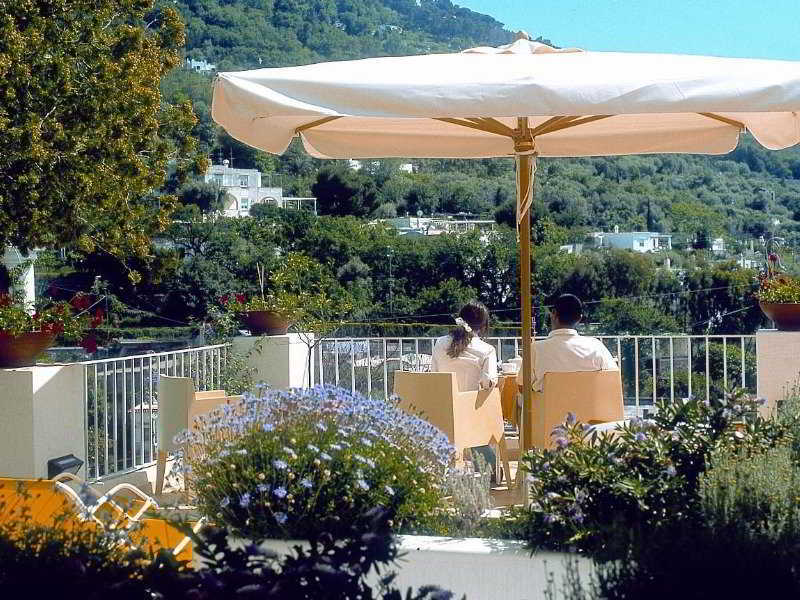 Hotel Senaria Анакапри Ресторант снимка